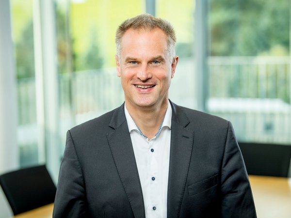 Prof. Dr. Alexander Schmehmann wird neuer Präsident der Hochschule Osnabrück 